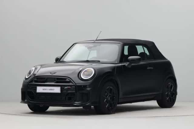 MINI Cabrio (2026) thumbnail 2