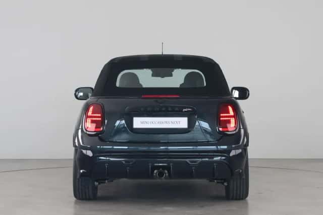 MINI Cabrio (2026) thumbnail 11