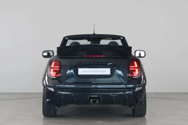 MINI Cabrio (2026) thumbnail 12