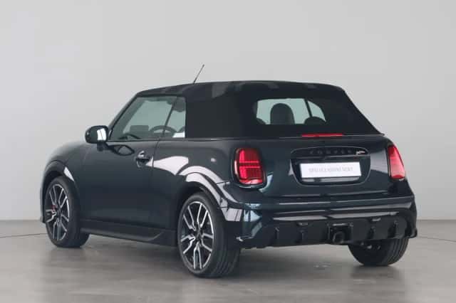MINI Cabrio (2026) thumbnail 13
