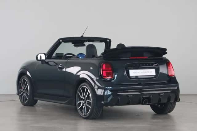 MINI Cabrio (2026) thumbnail 14