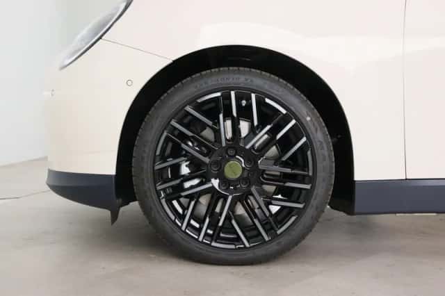 MINI Cooper (2026) thumbnail 13