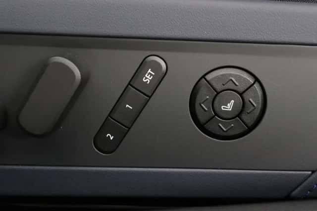 MINI Cooper (2026) thumbnail 14