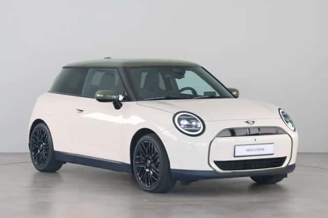 MINI Cooper (2026) thumbnail 3