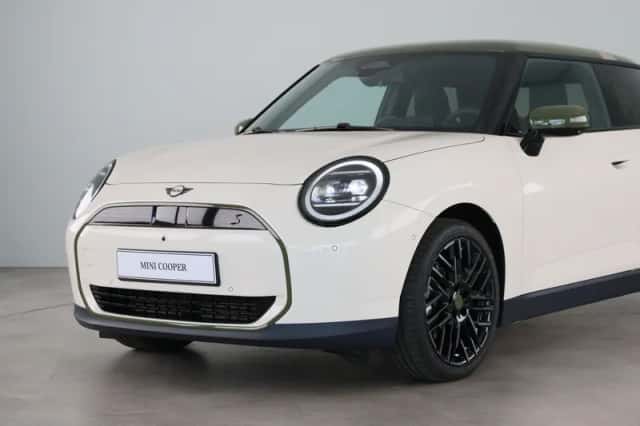 MINI Cooper (2026) thumbnail 26