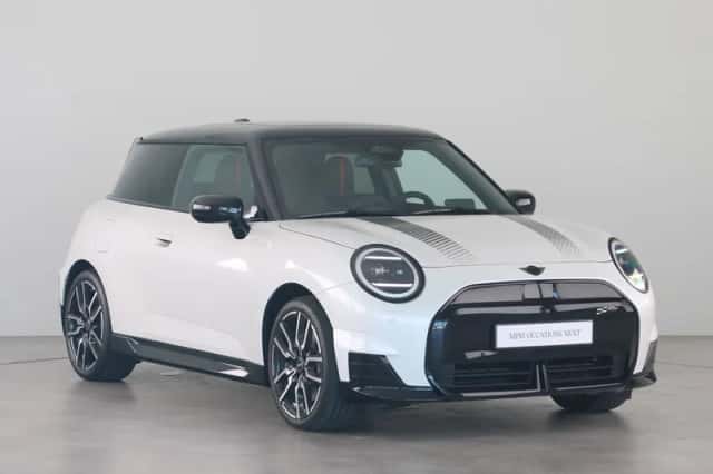 MINI Cooper (2026) thumbnail 3