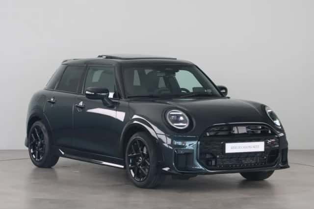 MINI Cooper (2026) thumbnail 3