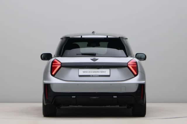 MINI Cooper (2026) thumbnail 6