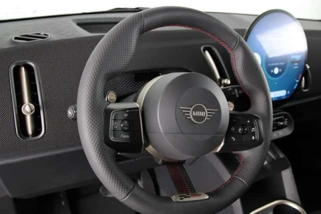 MINI Countryman (2026) thumbnail 2