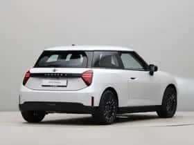 MINI Cooper (2026) thumbnail 8