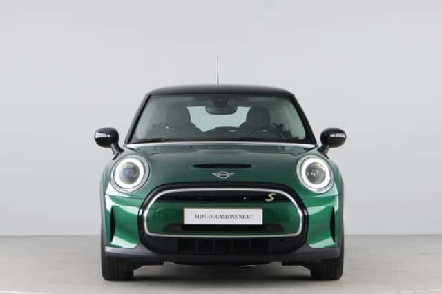 MINI Electric (2023) thumbnail 5