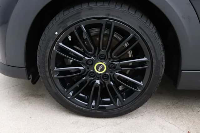 MINI Electric (2021) thumbnail 20