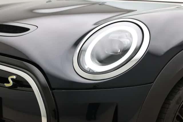 MINI Electric (2022) thumbnail 20