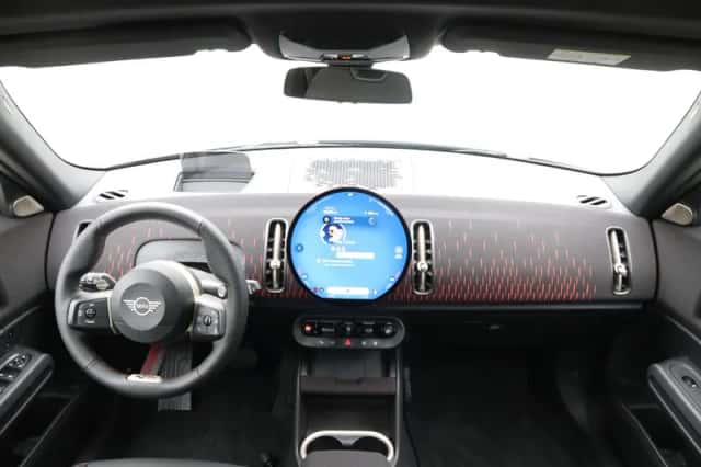 MINI Countryman (2024) thumbnail 13