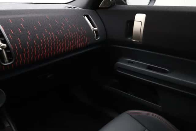 MINI Countryman (2024) thumbnail 26
