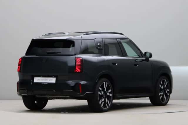 MINI Countryman (2024) thumbnail 9