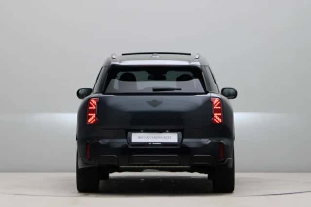 MINI Countryman (2024) thumbnail 10