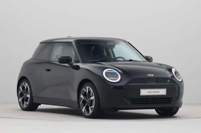 MINI Cooper (2024) thumbnail 6