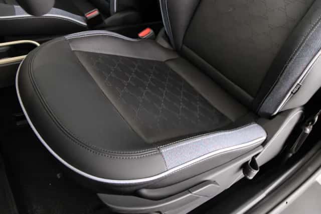 MINI Cooper (2024) thumbnail 14