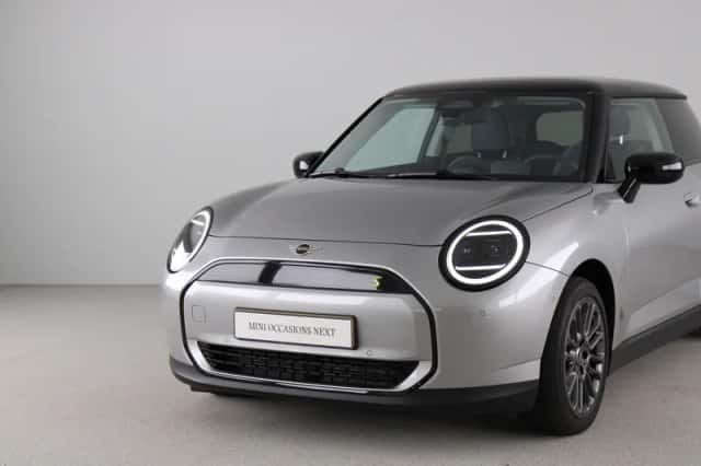 MINI Cooper (2024) thumbnail 21