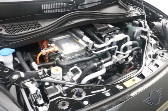 MINI Cooper (2026) thumbnail 4