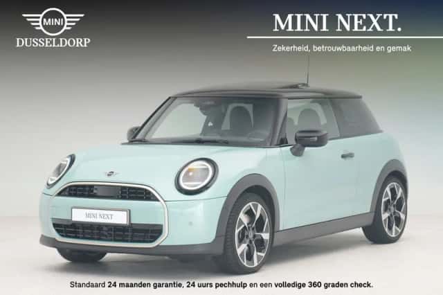 MINI Cooper (2024) thumbnail 1