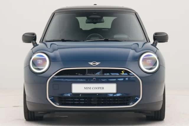 MINI Cooper (2026) thumbnail 6