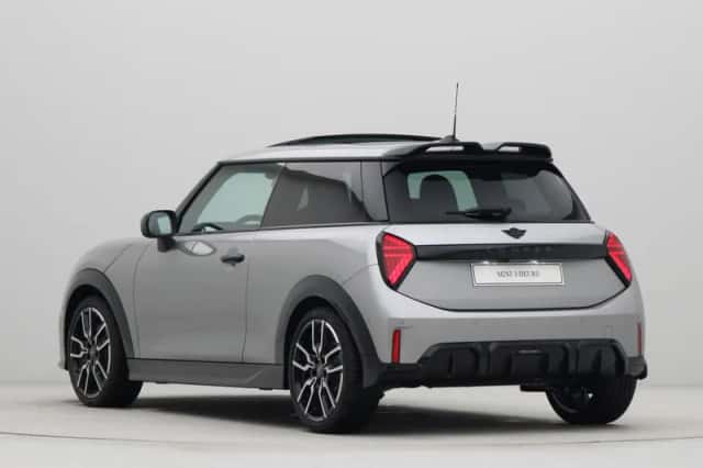 MINI Cooper (2025) thumbnail 11