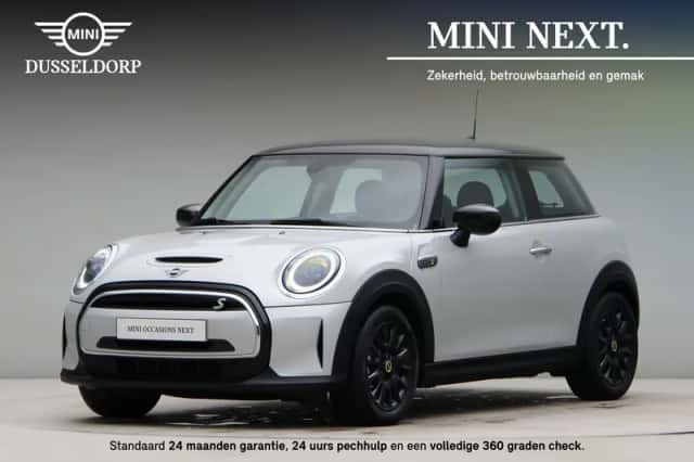 MINI Electric (2021) thumbnail 1