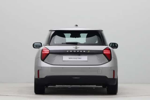 MINI Cooper (2026) thumbnail 9