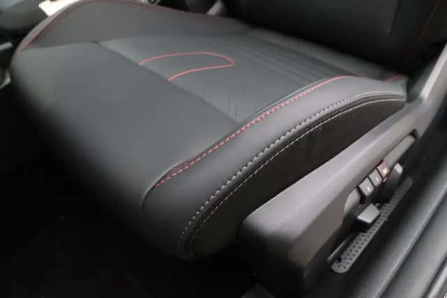 MINI Cooper (2026) thumbnail 16