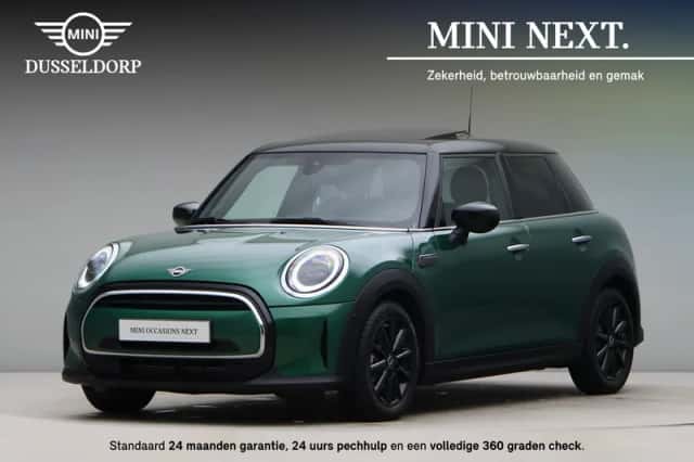MINI 5-deurs (2021) thumbnail 1