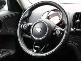 MINI Countryman (2019) thumbnail 2