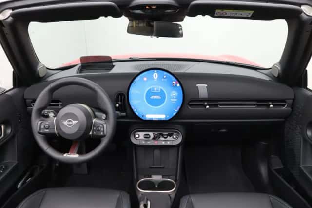 MINI Cabrio (2026) thumbnail 33