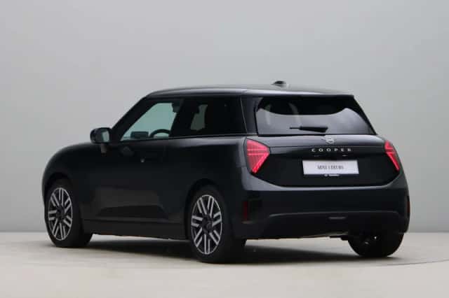 MINI Cooper (2026) thumbnail 11
