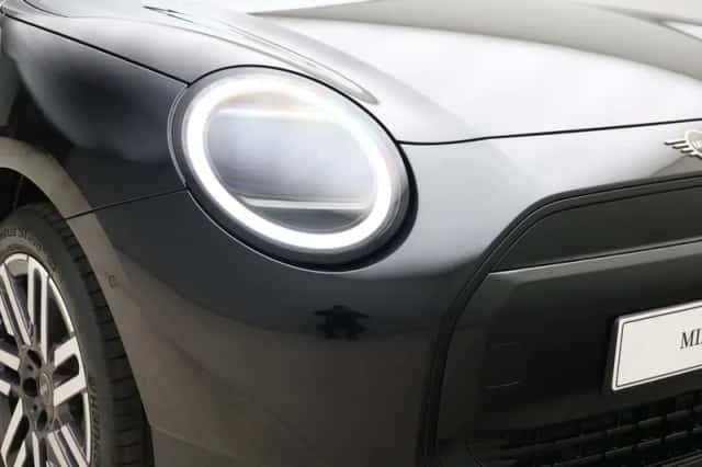 MINI Cooper (2026) thumbnail 19
