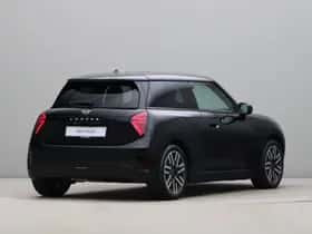 MINI Cooper (2026) thumbnail 9