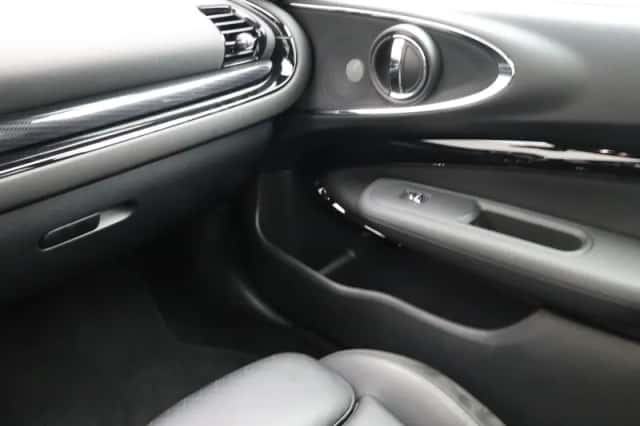 MINI Clubman (2023) thumbnail 15