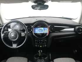 MINI Electric (2022) thumbnail 13