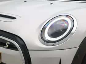 MINI Electric (2022) thumbnail 21