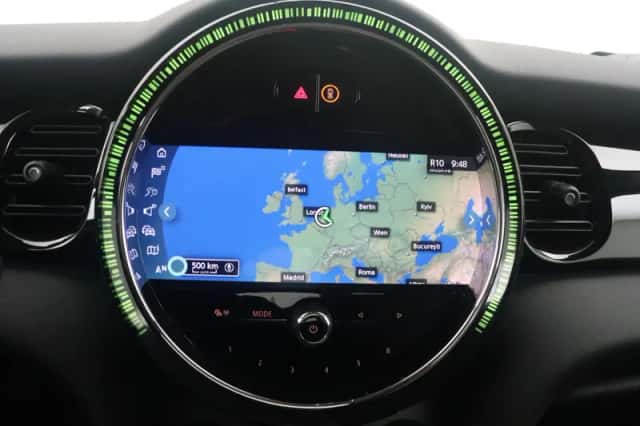 MINI Electric (2022) thumbnail 26
