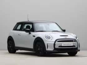 MINI Electric (2022) thumbnail 7