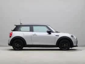 MINI Electric (2022) thumbnail 8