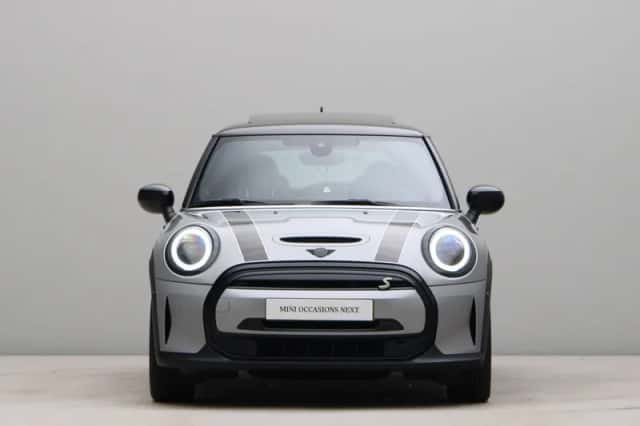 MINI Electric (2023) thumbnail 6