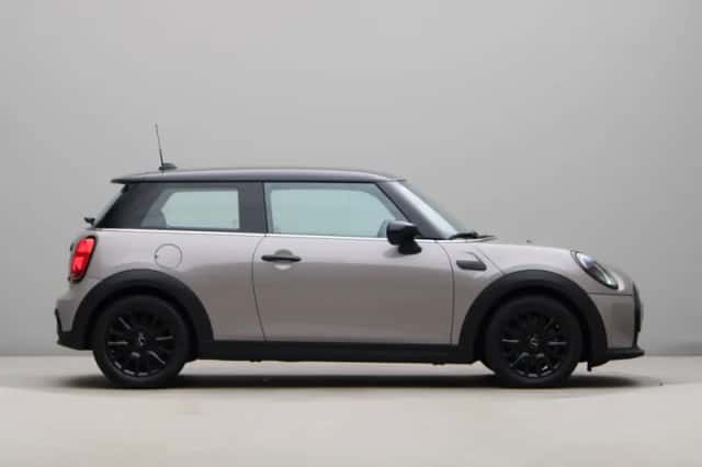 MINI 3-deurs (2023) thumbnail 4
