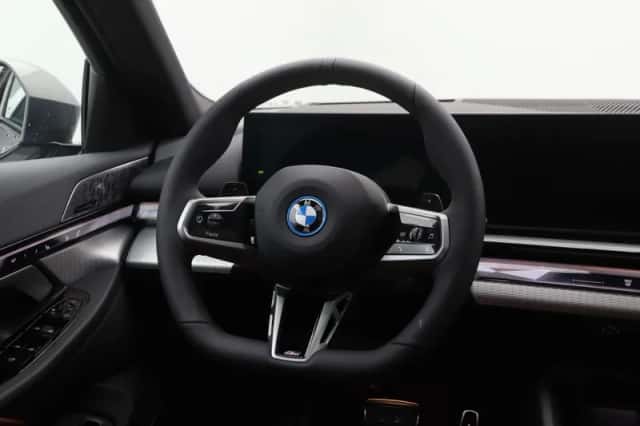 BMW 5-Serie (2026) thumbnail 2