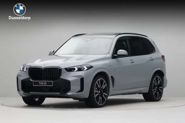 BMW X5 (2026) thumbnail 1
