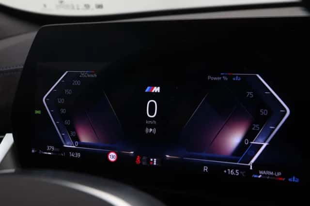 BMW X1 (2025) thumbnail 3