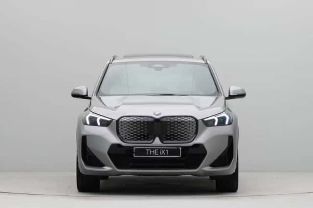 BMW iX1 (2026) thumbnail 5