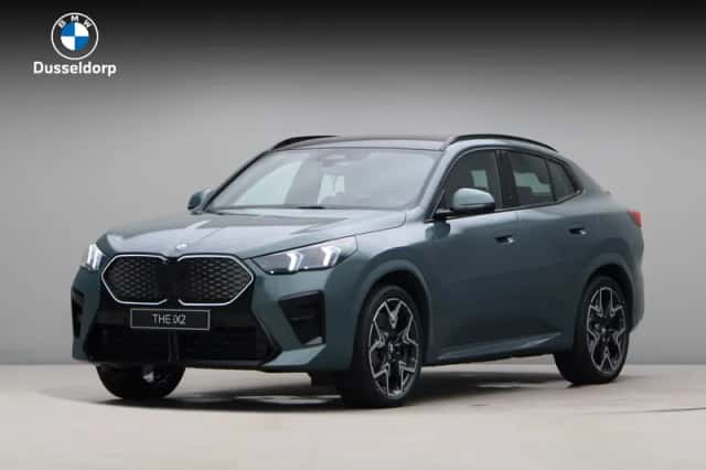 BMW iX2 (2026) thumbnail 1
